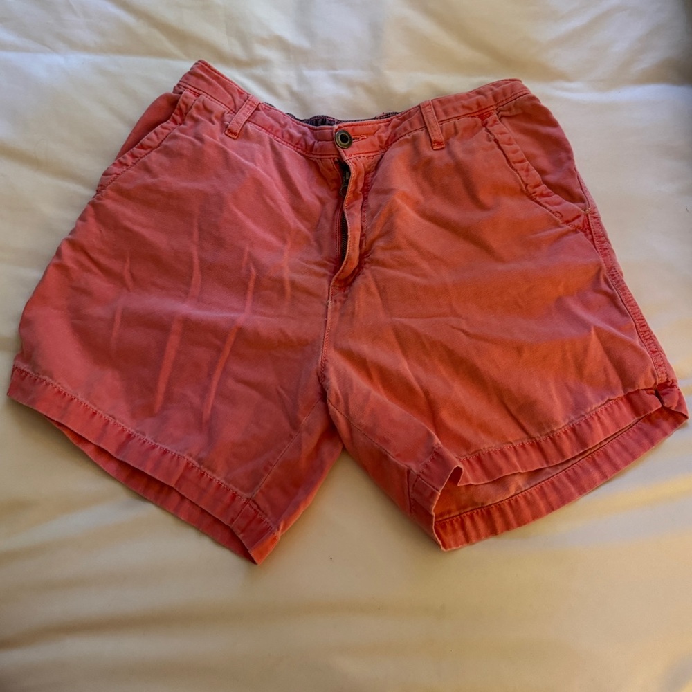 PAPERBACKS Men's Salmon Shorts